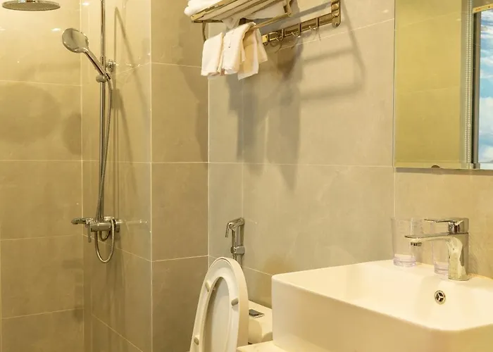 Phuc Diamond Hotel