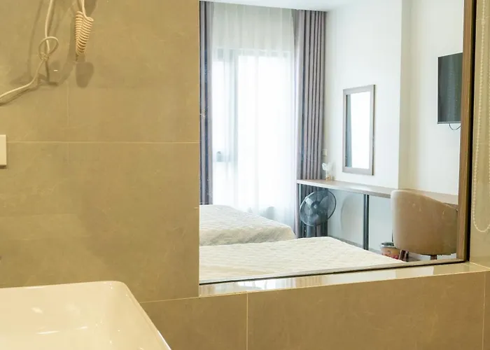 Phuc Diamond Hotel